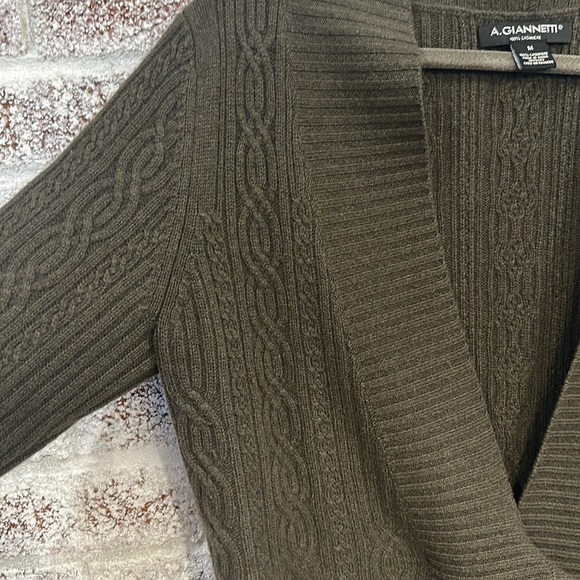 Olive green Cashmere Cardigan - Picture 3 of 6
